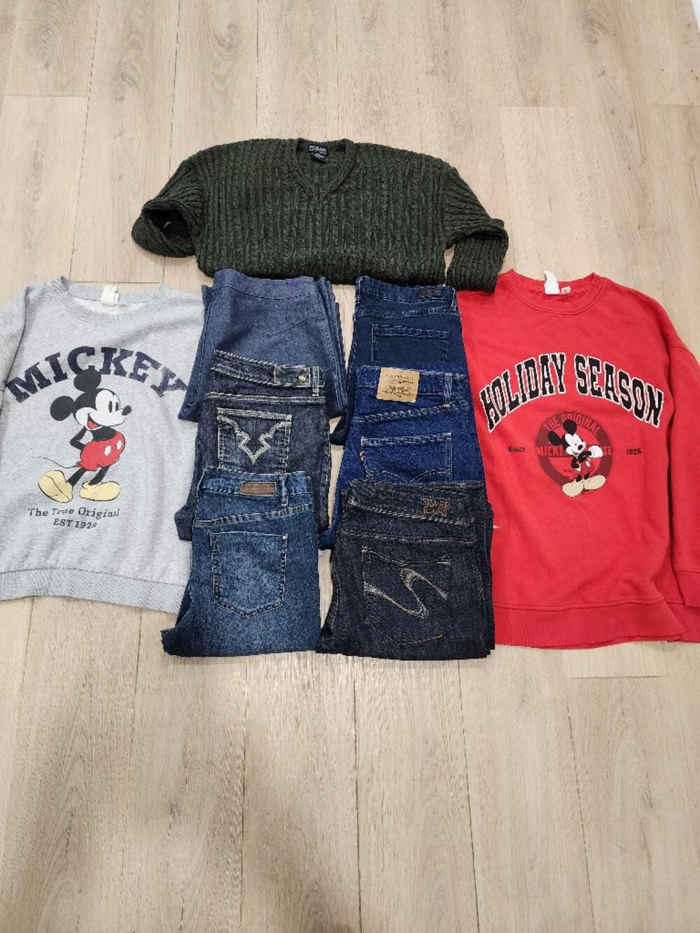 9 Womens Jeans Sweater Lot S - L Bundle Vintage Orange Tag Disney Dark Wash